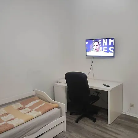 Schoene 1 Raum, 1 - 2 Bett In - Elbe * Schönebeck